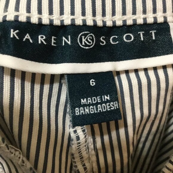 Karen Scott striped Capri pants blue and white size 6 excellent used condition - Picture 7 of 7
